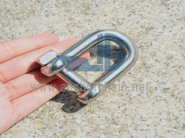 D-Shackle (Dengan Pin Kepala Segi Empat), SS304 ATAU SS316
