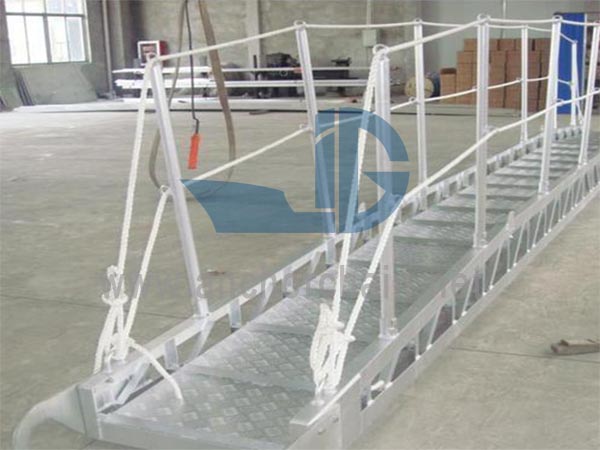 Gangway Aluminium Jenis Rata