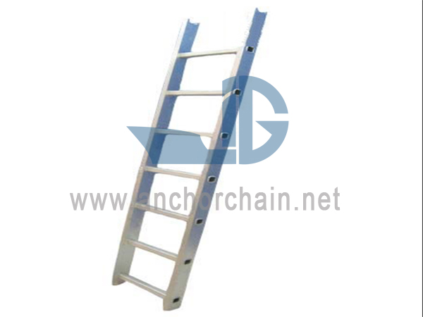 Tangga Menegak Paip Aluminium Marin